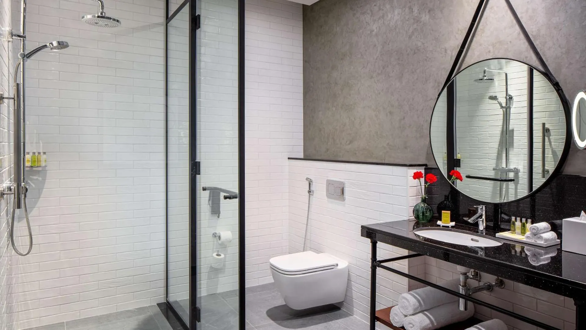 Doubletree By Hilton Dubai M Square Hotel & Residences 5*,  Emirati Arabi Uniti