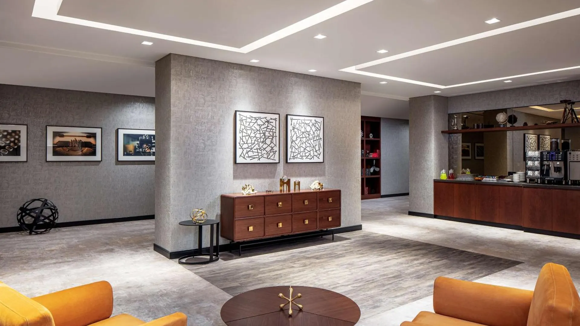 Doubletree By Hilton Dubai M Square Hotel & Residences 5*,  Emirati Arabi Uniti